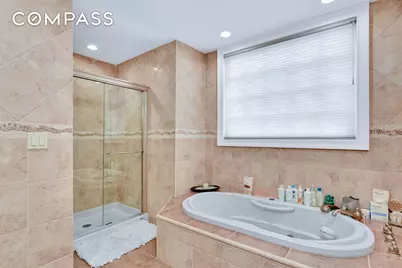 215 Lawrence Avenue, New York, NY 10310 - Photo 24