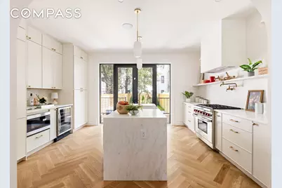 287 Midwood Street, Brooklyn, NY 11225 - Photo 6