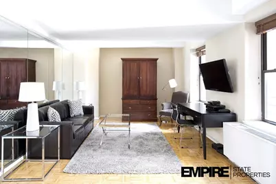 150 W 51st Street #1409, New York City, NY 10019 - Photo 2