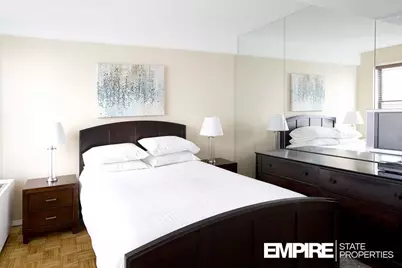 150 W 51st Street #1409, New York City, NY 10019 - Photo 6