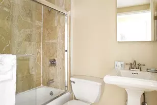 150 W 51st St, New York City, NY 10019 - Photo 8