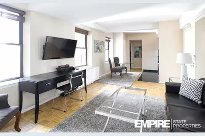 150 W 51st Street #1409, New York City, NY 10019 - Photo 4