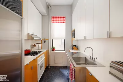 490 W End Avenue #1B, New York City, NY 10024 - Photo 6