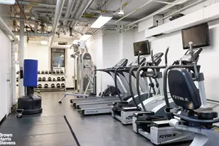 490 West End Ave, New York, NY 10024 - Photo 10