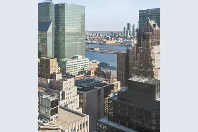 235 E 40th Street #39E, New York, NY 10016 - Photo 10