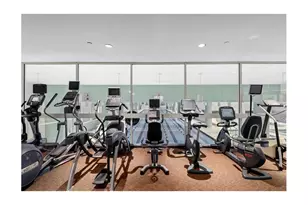 235 E 40th St, New York City, NY 10016 - Photo 14
