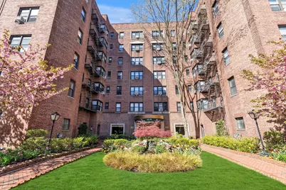 69-10 Yellowstone Boulevard #210, New York City, NY 11375 - Photo 16