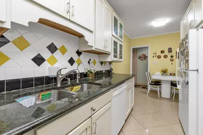 69-10 Yellowstone Boulevard #210, New York City, NY 11375 - Photo 8