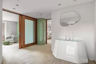 118 E 60th St, New York City, NY 10022 - Photo 18