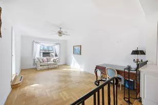 225 E 74th St, New York City, NY 10021 - Photo 2