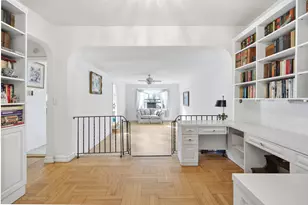 225 E 74th St, New York City, NY 10021 - Photo 4