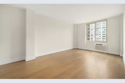 555 Main Street #806, New York, NY 10044 - Photo 6