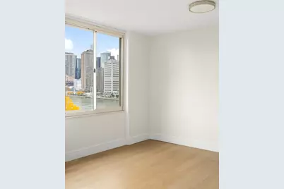 555 Main Street #806, New York City, NY 10044 - Photo 4