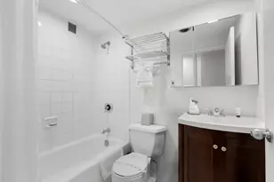 150 W 51st St, New York City, NY 10019 - Photo 6