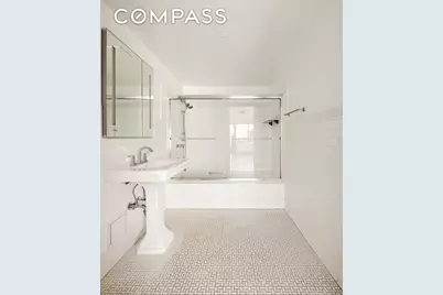 240 E 10th Street #5B, New York, NY 10003 - Photo 6