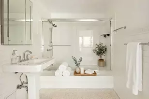 240 E 10th St, New York City, NY 10003 - Photo 6