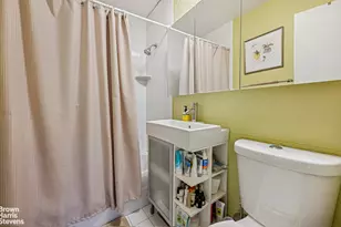 4455 Douglas Ave, New York City, NY 10471 - Photo 18