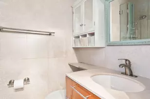 136 E 56th St, New York City, NY 10022 - Photo 10