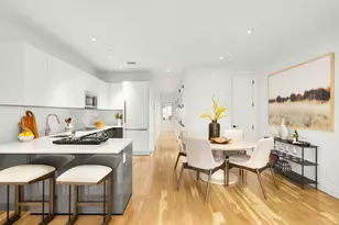 256 W 88th St, New York City, NY 10024 - Photo 2