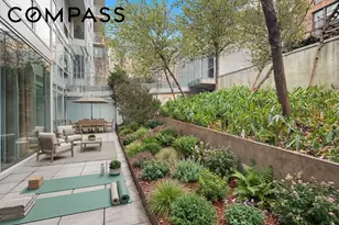 425 E 13th St, New York City, NY 10009 - Photo 2
