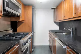 305 2nd Ave, New York City, NY 10003 - Photo 4