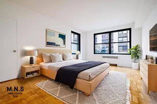 98-34 63rd Dr, New York City, NY 11374 - Photo 4