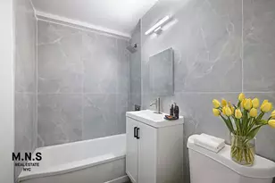 98-34 63rd Dr, New York City, NY 11374 - Photo 6