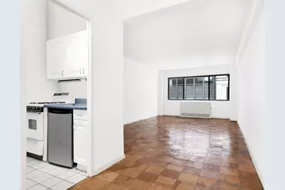 310 W 56th Street #7C, New York City, NY 10019 - Photo 6