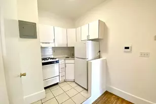 338 Lexington Ave, New York, NY 10016 - Photo 4