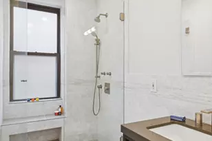 245 W 74th St, New York, NY 10023 - Photo 8