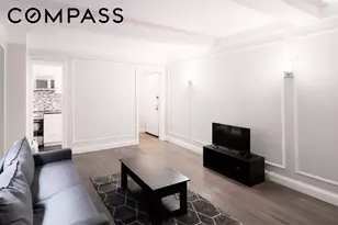 321 E 54th St, New York City, NY 10022 - Photo 4
