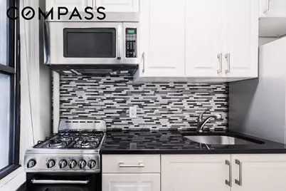 321 E 54th Street #3D, New York City, NY 10022 - Photo 1