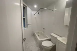 309 W 57th St, New York, NY 10019 - Photo 4