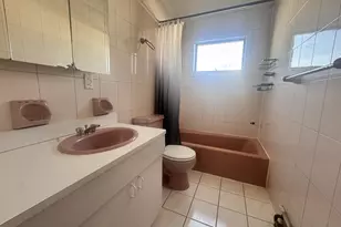 735 Woodrow Rd, New York City, NY 10312 - Photo 6