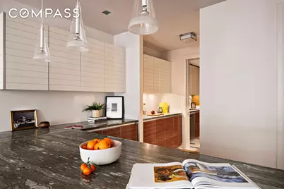 170 E End Avenue #2A, New York City, NY 10128 - Photo 6