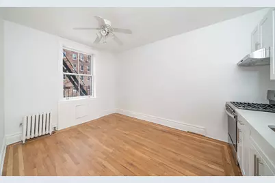 35-27 80th Street #32, New York City, NY 11372 - Photo 12