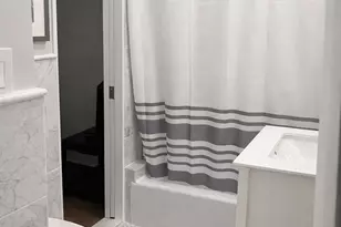 120 E 85th St, New York City, NY 10028 - Photo 10