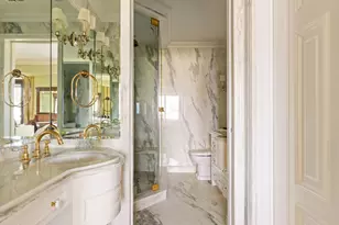 530 E 76th St, New York City, NY 10021 - Photo 16