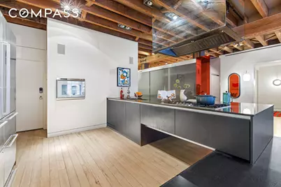 144 Franklin Street #3, New York, NY 10013 - Photo 8