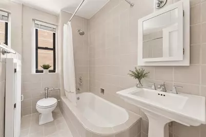 179 E 79th Street #11B, New York, NY 10075 - Photo 8