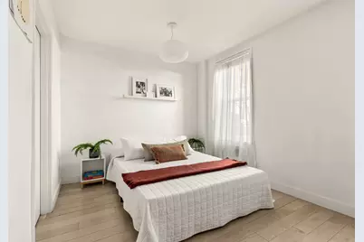 651 Vanderbilt Street #2R, Brooklyn, NY 11218 - Photo 2