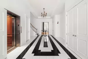 18 E 62nd St, New York City, NY 10065 - Photo 4