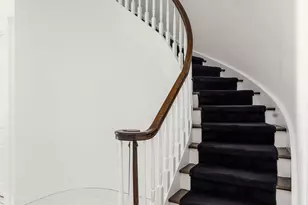 18 E 62nd St, New York, NY 10065 - Photo 8