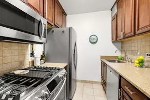 515 E 79th St, New York City, NY 10075 - Photo 6