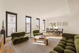 76 N 8th St, New York City, NY 11249 - Photo 8