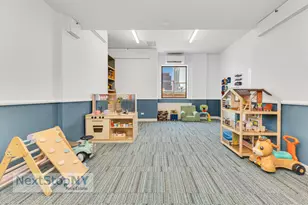 400 E 56th St, New York City, NY 10022 - Photo 18