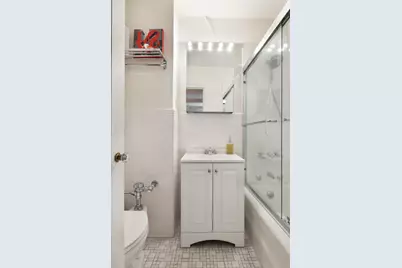 127 W 79th Street #4L, New York, NY 10024 - Photo 4