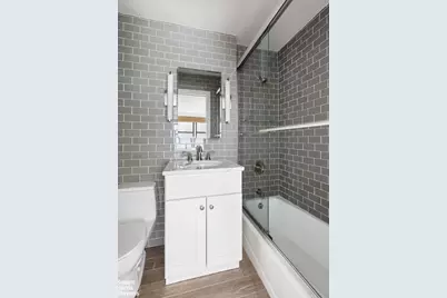 201 E 21st Street #5G, New York, NY 10010 - Photo 6