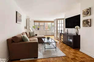 201 E 21st St, New York, NY 10010 - Photo 2