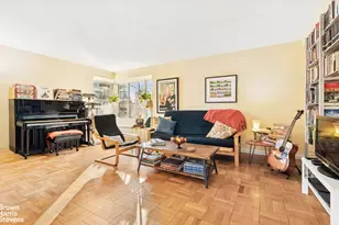 575 Grand St, New York City, NY 10002 - Photo 2
